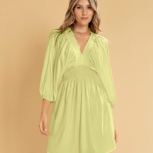 Vestido corto manga 3/4 con elástico en cintura