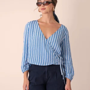 Blusa cruzada de mangas 3/4